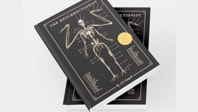کتاب the resurrectionist